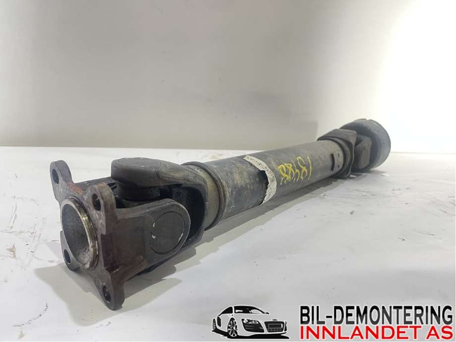 Mellomaksel fremre til Toyota Hiace 2007-2012 (Fase 3)  (TOYOTA|3714026140|)