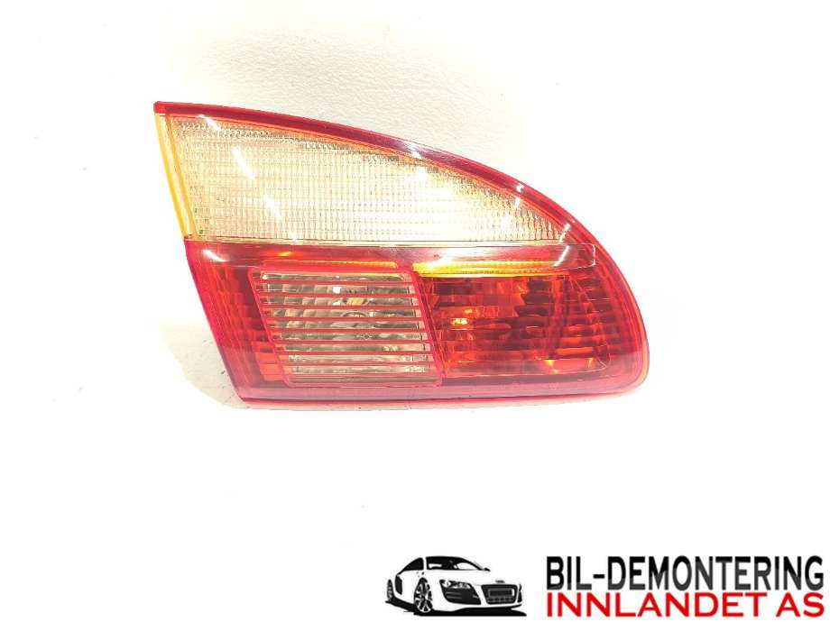 Baklykt venstre indre til Toyota Avensis 2000-2003 (Type I, Fase 2)  (TOYOTA|8159005080|8159105080|89022026)