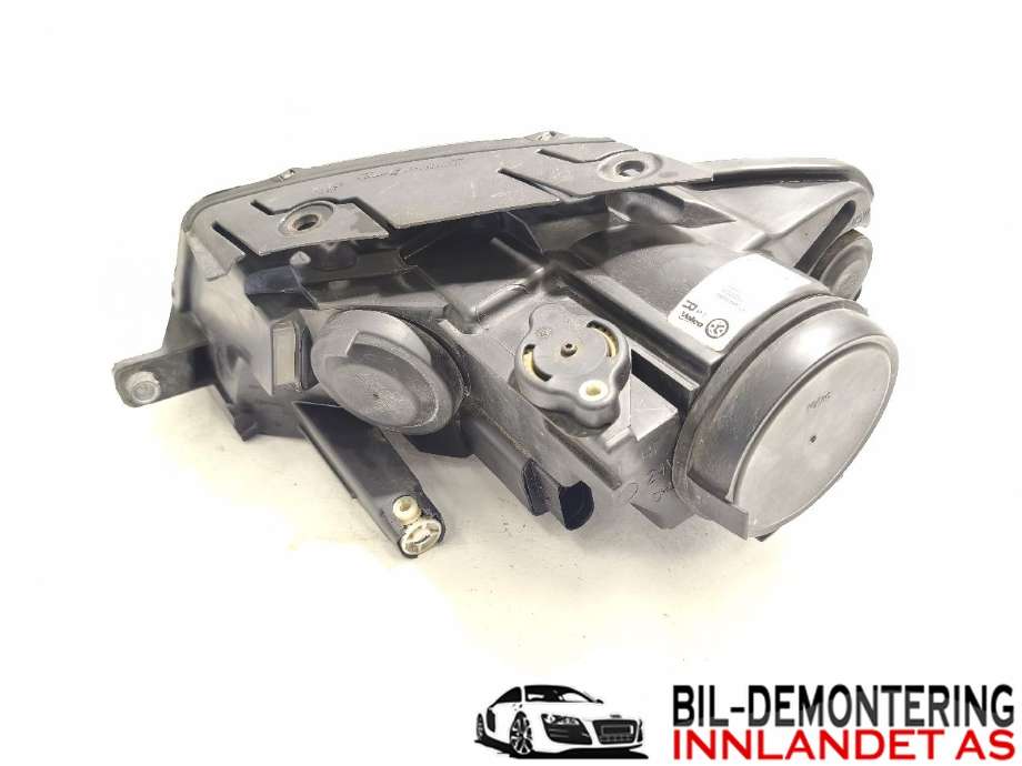 Frontlykt høyre halogen til VW Passat 2005-2010 (B6) (B6) (VOLKSWAGEN|3C0 941 006 AA||3C0 941 006 S)