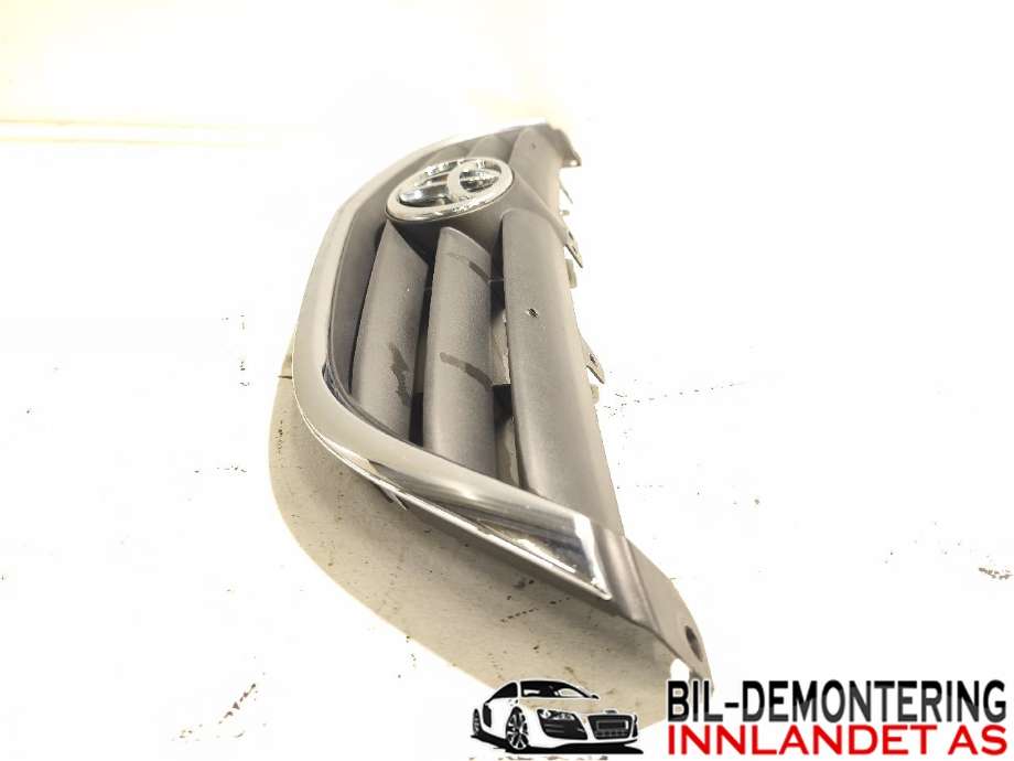 Grill til Toyota Avensis 2000-2003 (Type I, Fase 2)  (TOYOTA|5311105040||53111-05040-A)
