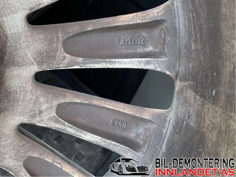 Felgsett aluminium til Ford Focus 2008-2010 (Type II, Fase 2) (FORD|7JX17H2 ET50|205/50R17|)