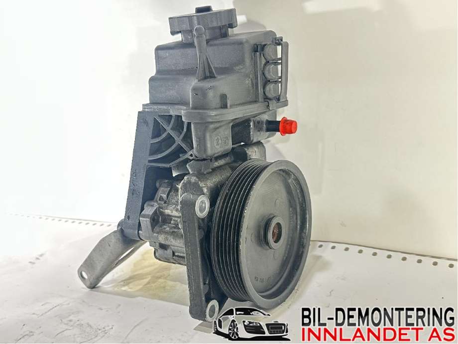 Servo pumpe mekanisk til Mercedes E-Klasse 2009-2013 (Fase 1) (W212) (W212) (MERCEDES|A 006 466 46 01|A 006 466 47 01|)