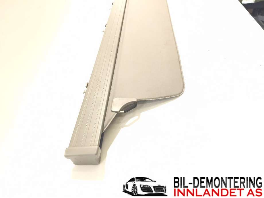 Bagasjerom rollon til Nissan X-Trail 2002-2007 (T30) (T30) (NISSAN|849828H710|849828H72A|)