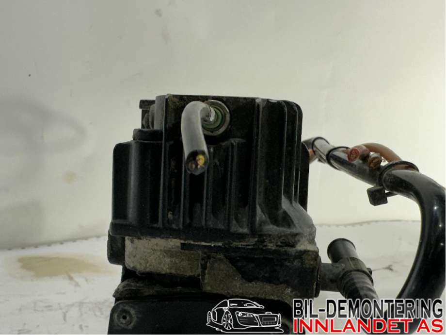 Kompressor nivå/luft til Mercedes ML 2005-2011 (W164) (W164) (MERCEDES|A 164 320 03 04|A 164 320 12 04|)