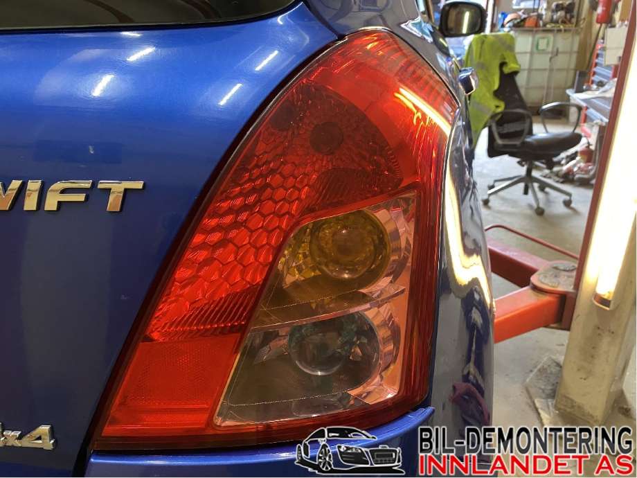 Baklykt høyre til Suzuki Swift, 2005-2010  (SUZUKI|3565073K00)