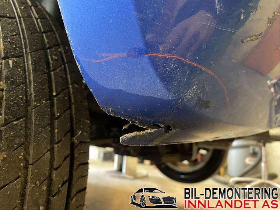 Støtfanger bak til Suzuki Swift 2005-2010  (SUZUKI|7181172K00799|)