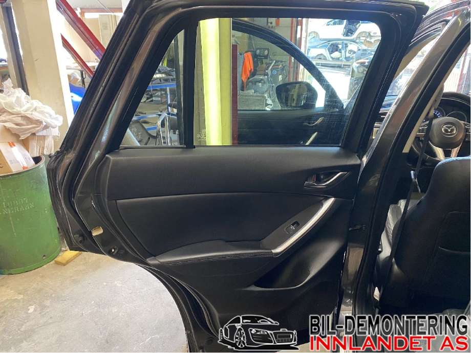 Dør venstre bak til Mazda CX-5 2012-2017 (Type I)  (MAZDA|KDY37302XC|)