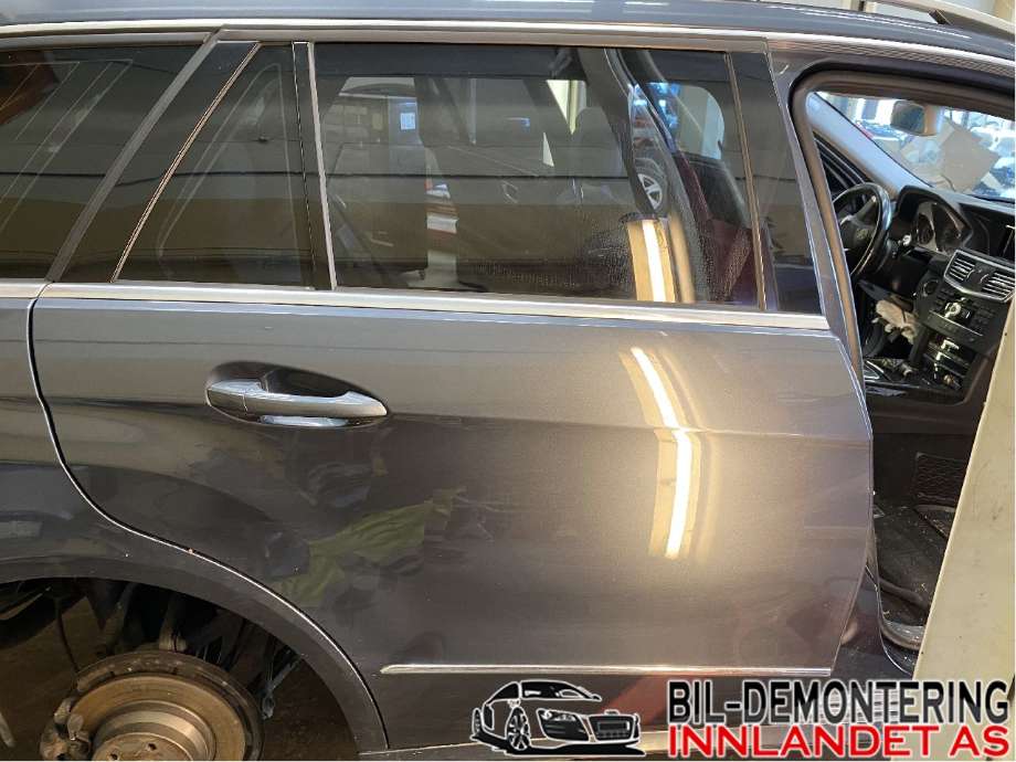 Dør høyre bak til Mercedes E-Klasse, 2009-2013 (Fase 1) (W212) (W212) (MERCEDES|A 212 730 04 05)