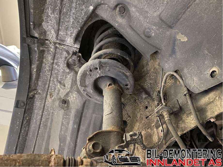 Fjærbein høyre foran til Mazda CX-5, 2012-2017 (Type I)  (MAZDA|KA0T-34-700A)
