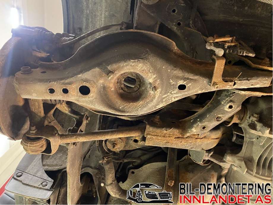 Bærebru venstre bak til Mazda CX-5, 2012-2017 (Type I)  (MAZDA|KD35-28-350)