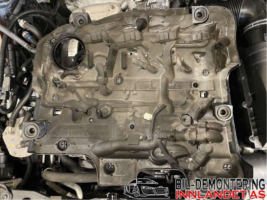 Motordeksel over motor til Audi Q3 2011-2014 (Type I, Fase 1)  (AUDI|03L 103 925 S|)