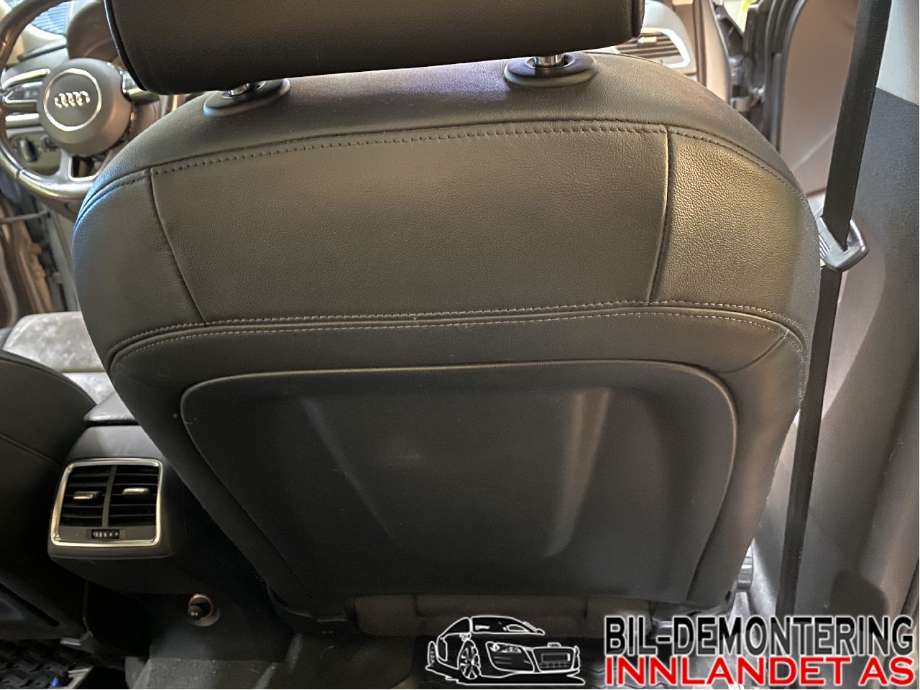 Sete foran høyre til Audi Q3 2011-2014 (Type I, Fase 1)  (AUDI|5N0 881 106 T|5N0 881 106 AD|5Q4 881 046 A)