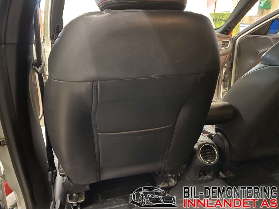 Sete foran venstre til Alfa Romeo Giulietta 2010-2018  (ALFA ROMEO|51836087|51836727|)