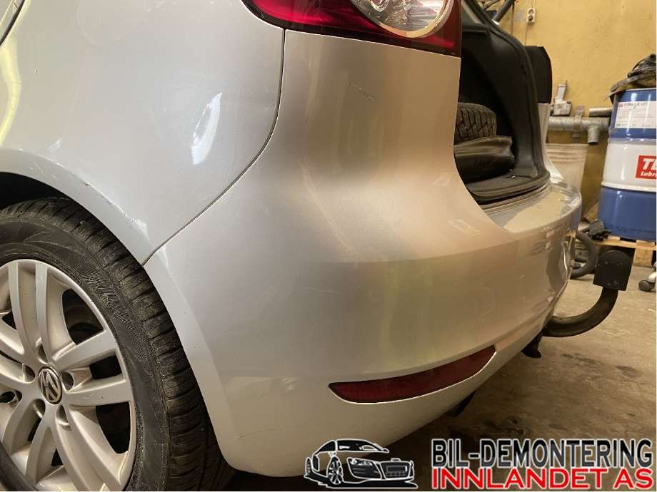 Støtfanger bak til VW Golf, Plus/Cross 2009-2013 (Fase 2)  (VOLKSWAGEN|5M0 807 417 G|)