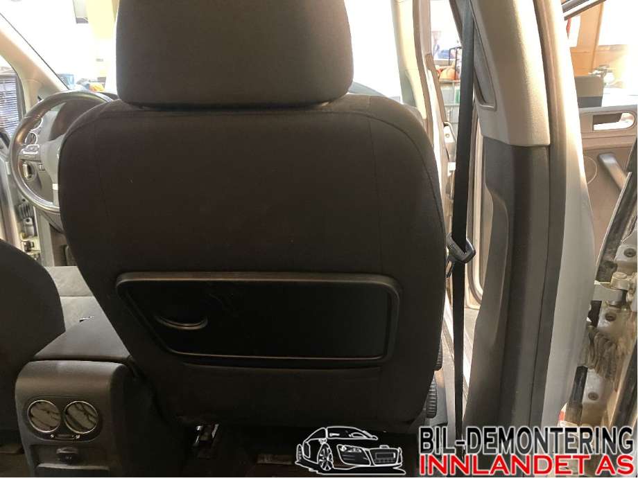Sete foran høyre til VW Golf, Plus/Cross 2009-2013 (Fase 2)  (VOLKSWAGEN|1K4 881 106 PA|1K4 881 516 BC|)