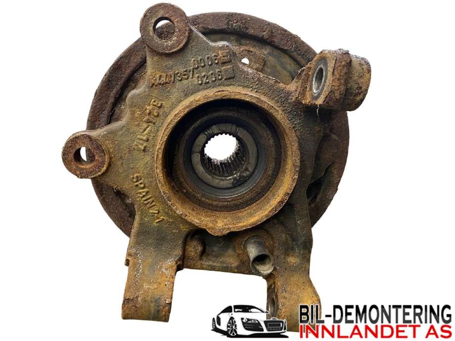 Hjulspindel venstre bak til Mercedes Vito 2014-->> (W447) (W447) (MERCEDES|A 447 350 55 00|)