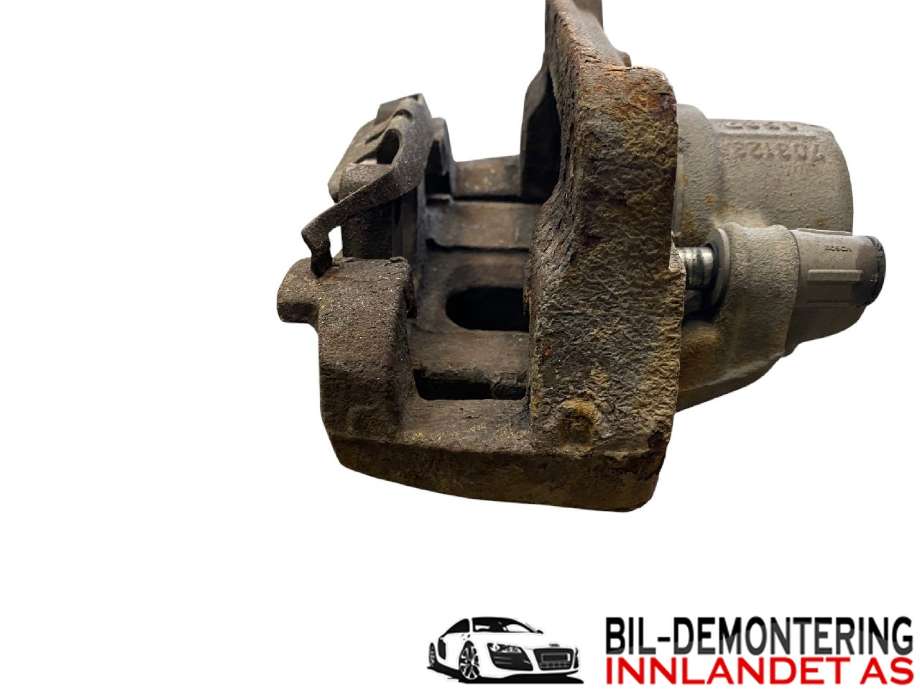 Bremsecaliper høyre foran til BMW X3 2010-2017 (F25) (F25) (BMW|34 10 6 790 922|)
