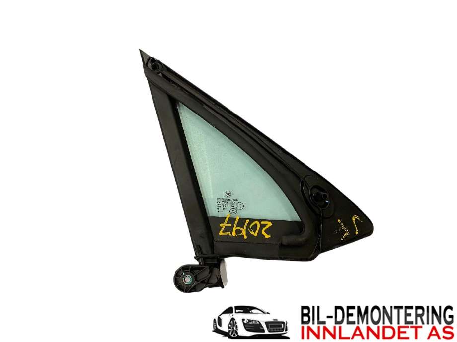 Diverse deler til VW Passat 2015-2019 (Fase 1) (B8) (B8) (VOLKSWAGEN|3G0 845 113 F|3G0 845 113 J|)