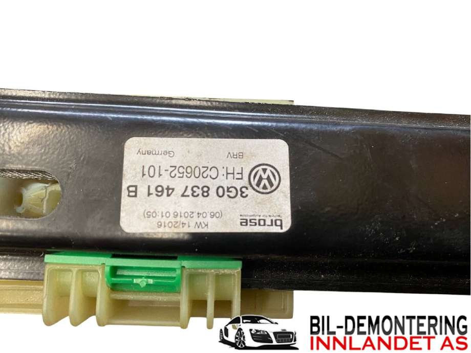 Ruteheis til VW Passat 2015-2019 (Fase 1) (B8) (B8) (VOLKSWAGEN|3G0 837 461 C|)