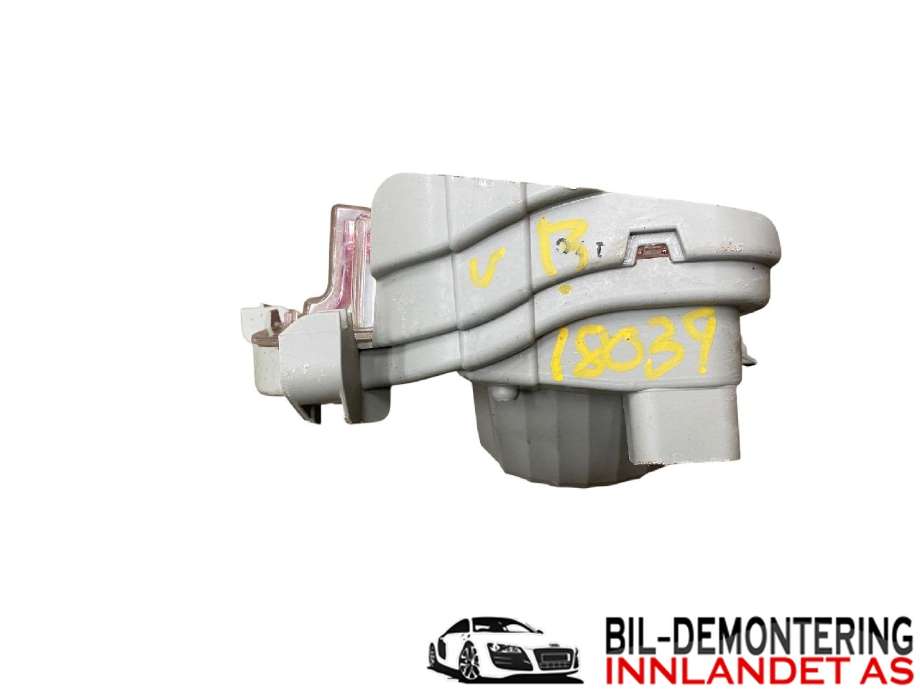 Baklykt venstre til Subaru Trezia 2011-2013 (SUBARU|8159052130|)