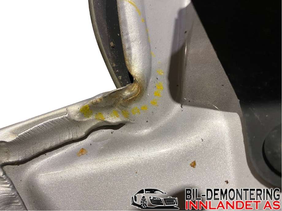 Bakluke combi til BMW 1-Serie 2015-2019 (Fase 2) (F20/F21) (F20/F21) (BMW|41 00 7 305 470|)