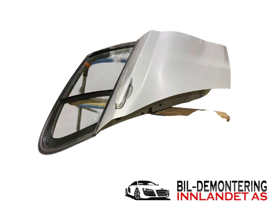 Dør høyre bak til BMW 1-Serie 2015-2019 (Fase 2) (F20/F21) (F20/F21) (BMW|41 52 7 284 516|41 52 5 A2A 398|)