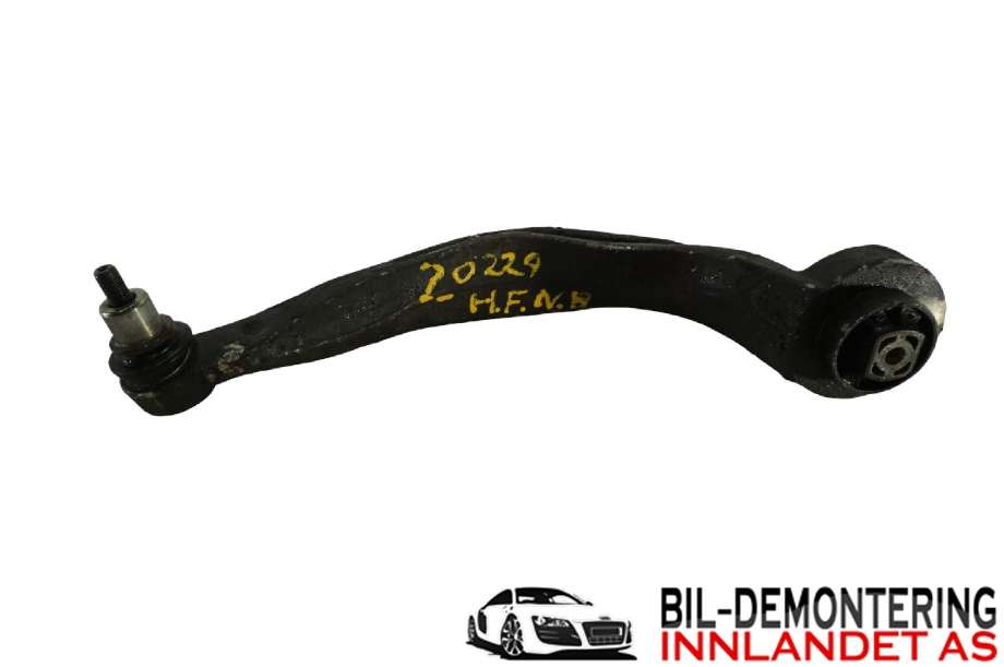 Bærebru høyre foran nedre til Audi A5 2007-2016 (Type I) (AUDI|8K0 407 694 N|)