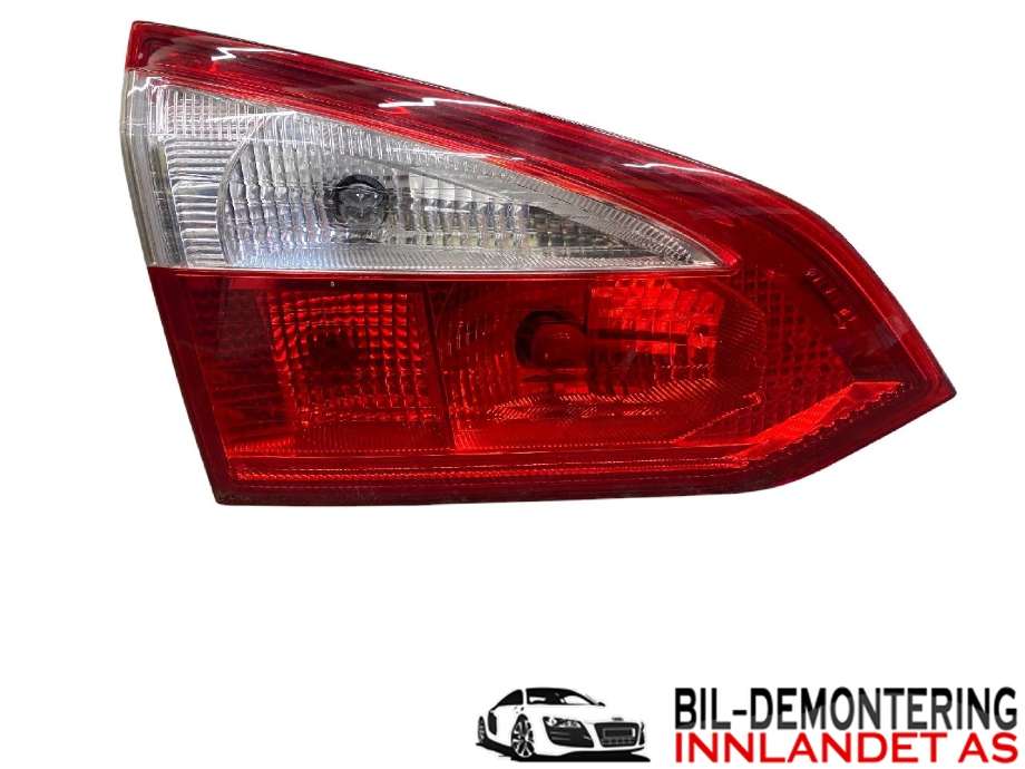 Baklykt venstre indre til Ford Focus, 2011-2014 (Type III, Fase 1)  (FORD|1775997)