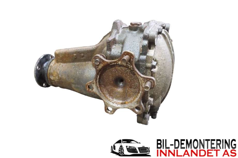 Kardang til Toyota Hiace 2007-2012 (Fase 3)  (TOYOTA|4111026570|)