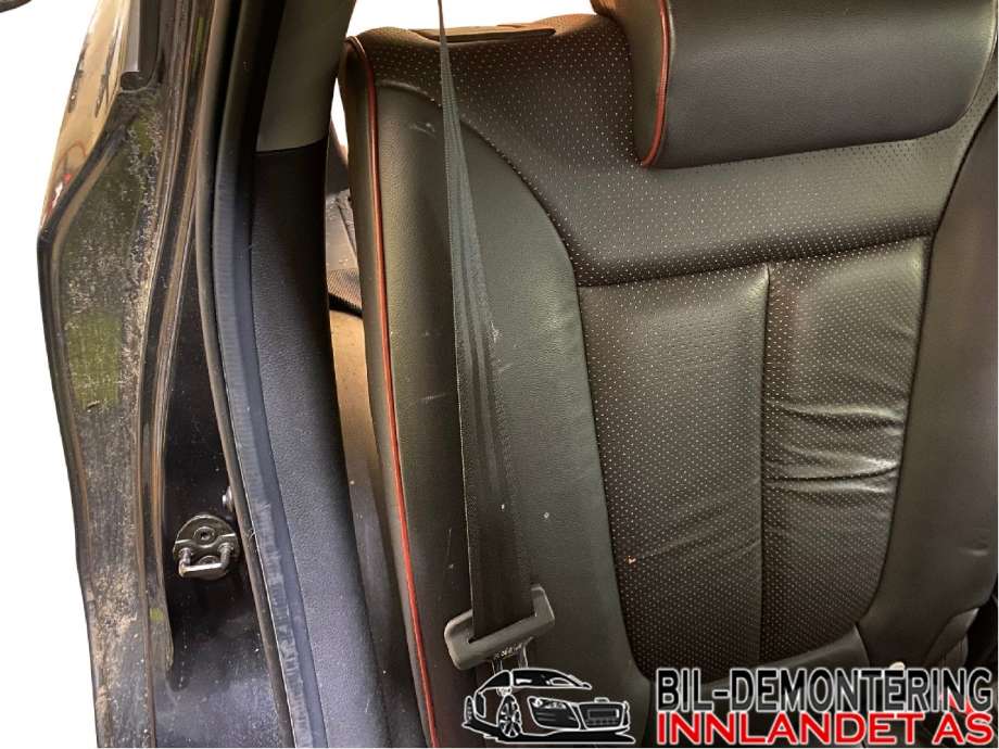 Sikkerhetsbelte bak høyre til Hyundai Santa Fe 2006-2009 (Type II, Fase 1) (HYUNDAI|89820 2B000WK|)