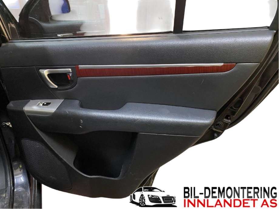 Dørtrekk høyre til Hyundai Santa Fe, 2006-2009 (Type II, Fase 1) (HYUNDAI|83302 2B090WK)