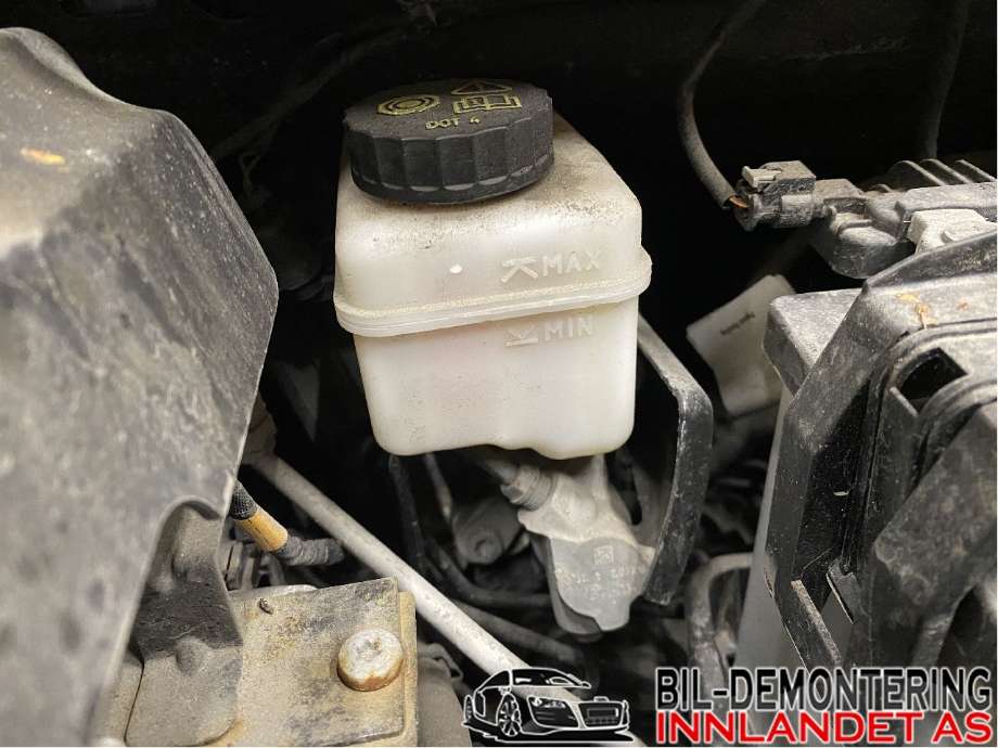 Bremsepumpe hoved til VW E-Up, 2013-2019  (VOLKSWAGEN|12E 614 105 K)