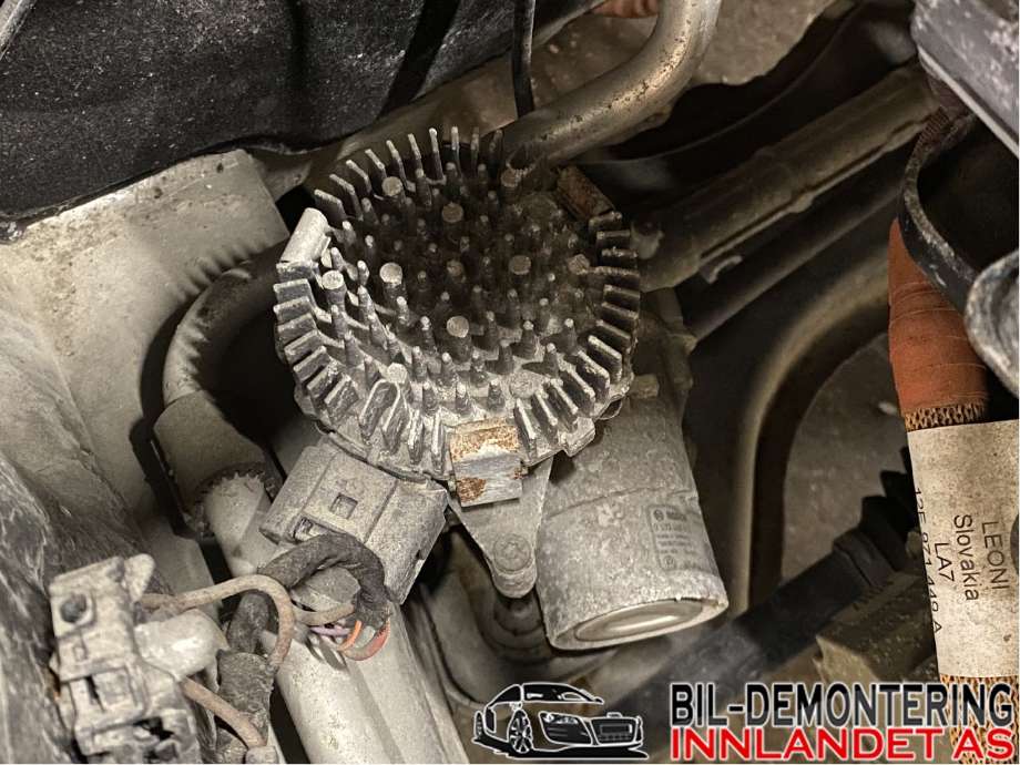 Bremsefordeler til VW E-Up, 2013-2019  (VOLKSWAGEN|12E 614 307 D)
