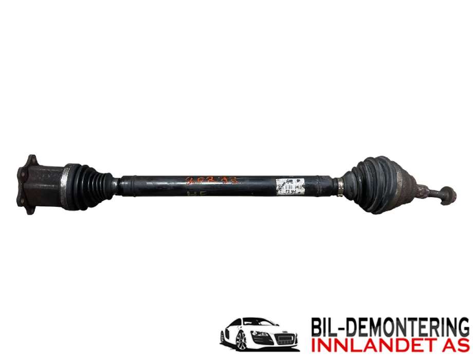 Drivaksel høyre foran til VW Passat, 2011-2015 (B7) (B7) (VOLKSWAGEN|1K0 407 272 TQ)