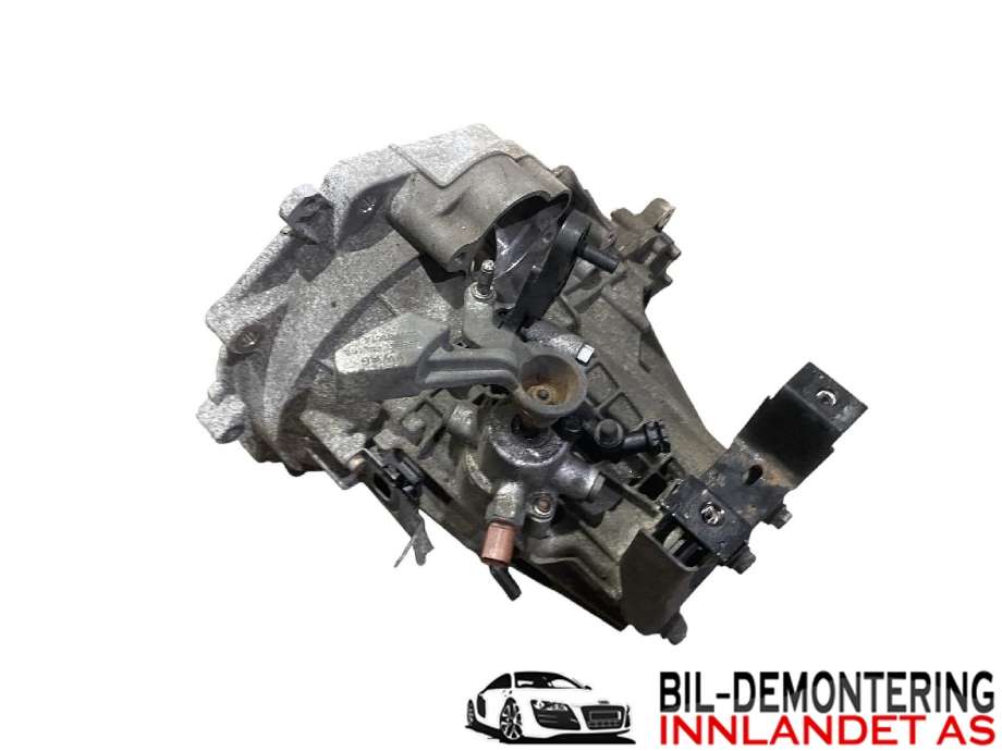 Girkasse manuell til Škoda Fabia 2014-2021 (Type III)  (SKODA|0CF 300 044 T|QAC|0CF 300 044 C)