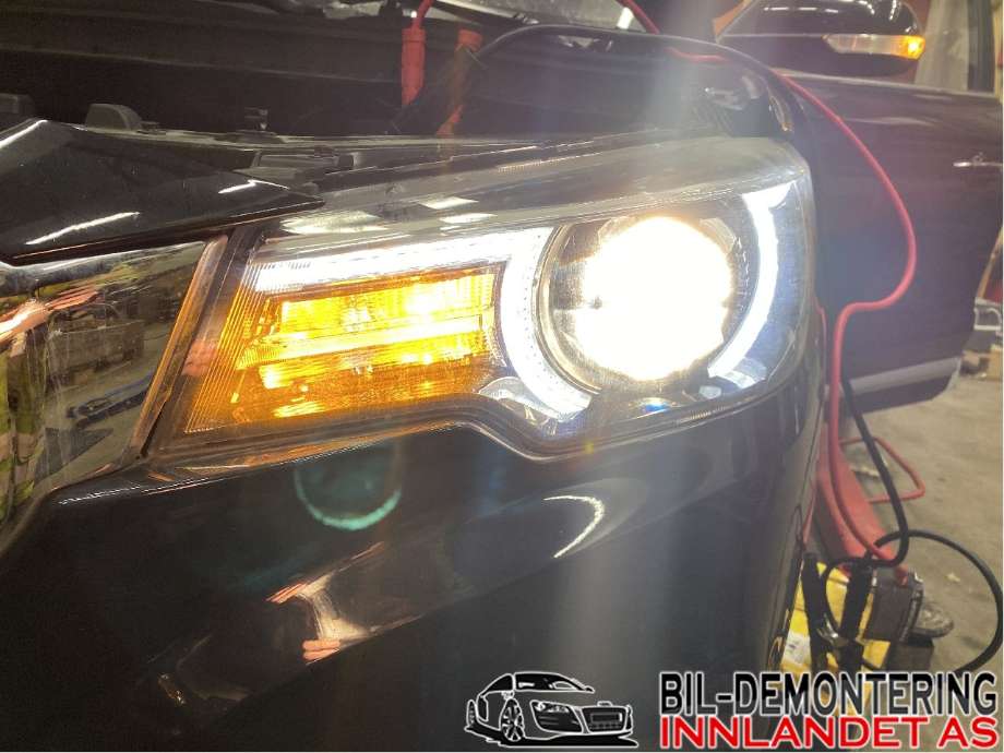 Frontlykt venstre halogen til MG ZS EV 2019-2021 (Type I, Fase 1)  (MG|10984565|)