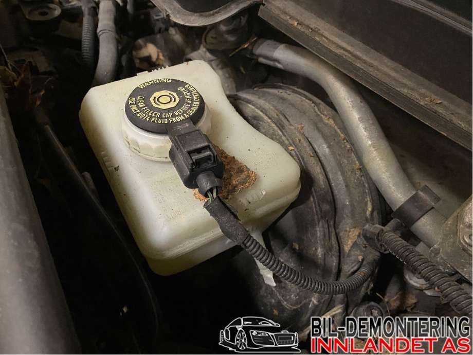 Bremsepumpe hoved til Audi A4, 2007-2014 (Type IV) (B8) (B8) (AUDI|8K0 611 021 B)