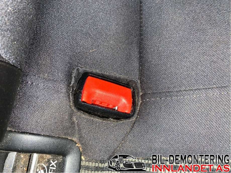 Sikkerhetsbeltelås baksete til Audi A4, 2007-2014 (Type IV) (B8) (B8) (AUDI|8K0 857 740 AC)