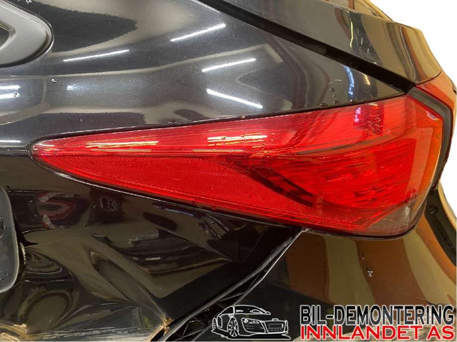 Baklykt venstre til Hyundai i40 2012-2017  (HYUNDAI|92401 3Z000|)