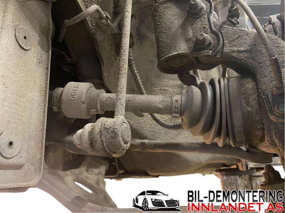 Drivaksel venstre foran til Hyundai i40, 2012-2017 (HYUNDAI|49500 3Z300)