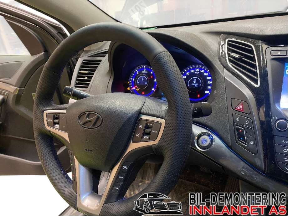 Ratt til Hyundai i40 2012-2017  (HYUNDAI|56100 3Z335RY|)