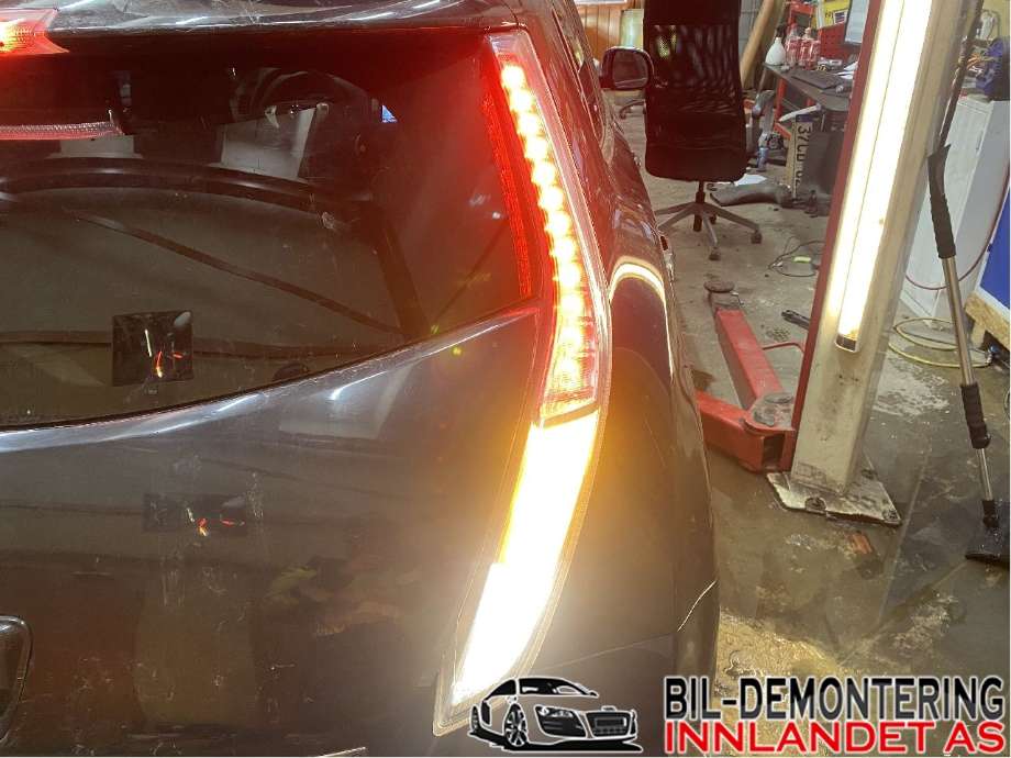 Baklykt høyre til Nissan Leaf 2011-2017 (Type I)  (NISSAN|265503NL0B|)