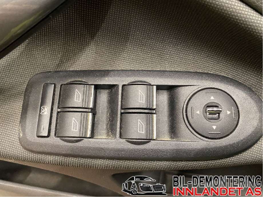 Bryter ruteheis til Ford Kuga, 2008-2012 (Type I)  (FORD|7M51-14B076-BD3YYW)