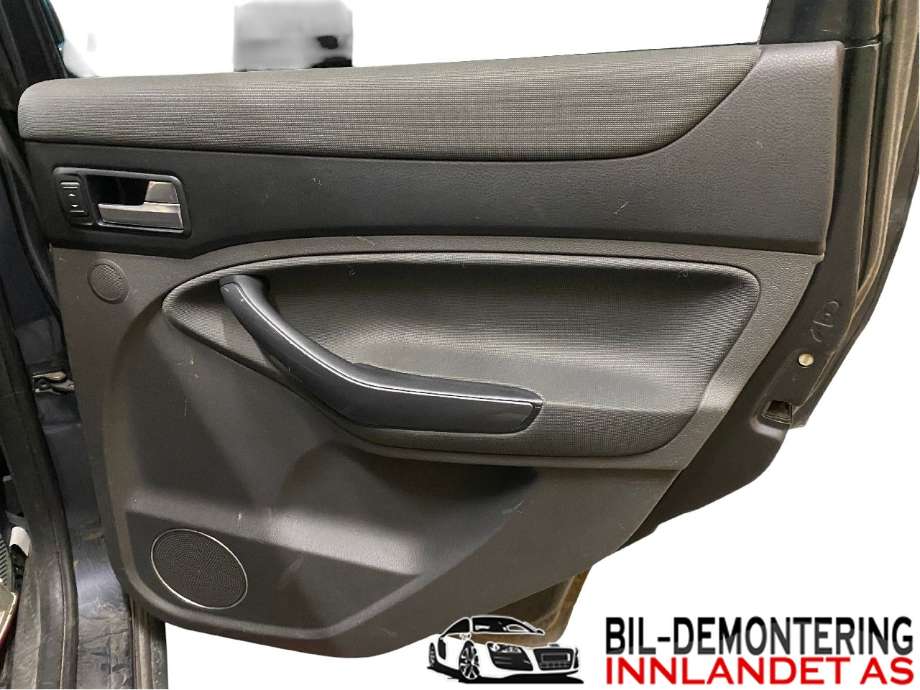 Dørtrekk høyre til Ford Kuga, 2008-2012 (Type I)  (FORD|8V41-S27406-CF1EQP)
