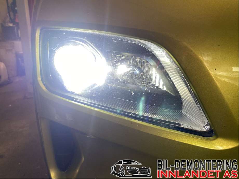 Frontlykt høyre halogen til Hyundai Kona 2017-2021 (Type I, Fase 1)  (HYUNDAI|92102J 9150|)
