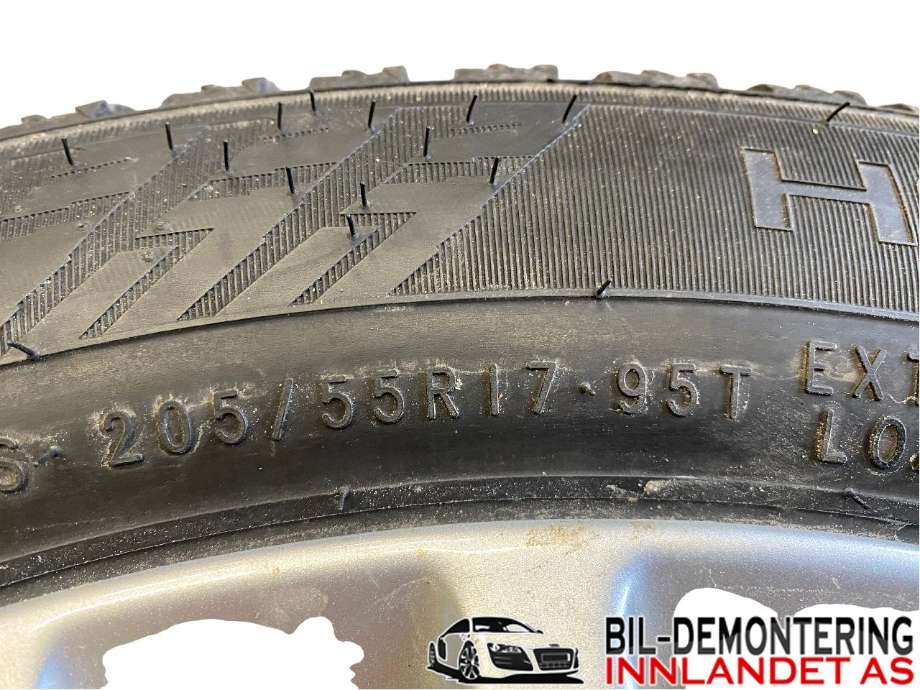 Felgsett aluminium til Hyundai Kona 2017-2021 (Type I, Fase 1)  (HYUNDAI|7JX17 ET 50|205/55R17|)