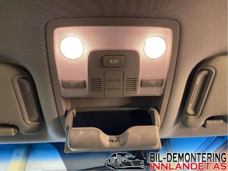Tak konsoll til Kia Sportage, 2010-2016 (Type III) (KIA|928003U000ED)