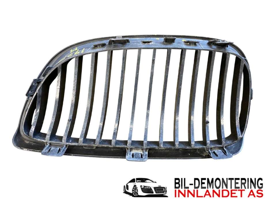 Grill høyre til BMW 3-Serie 2005-2011 (E90/E91/E92/E93) (E90/E91/E92/E93) (BMW|51 13 7 157 276|)