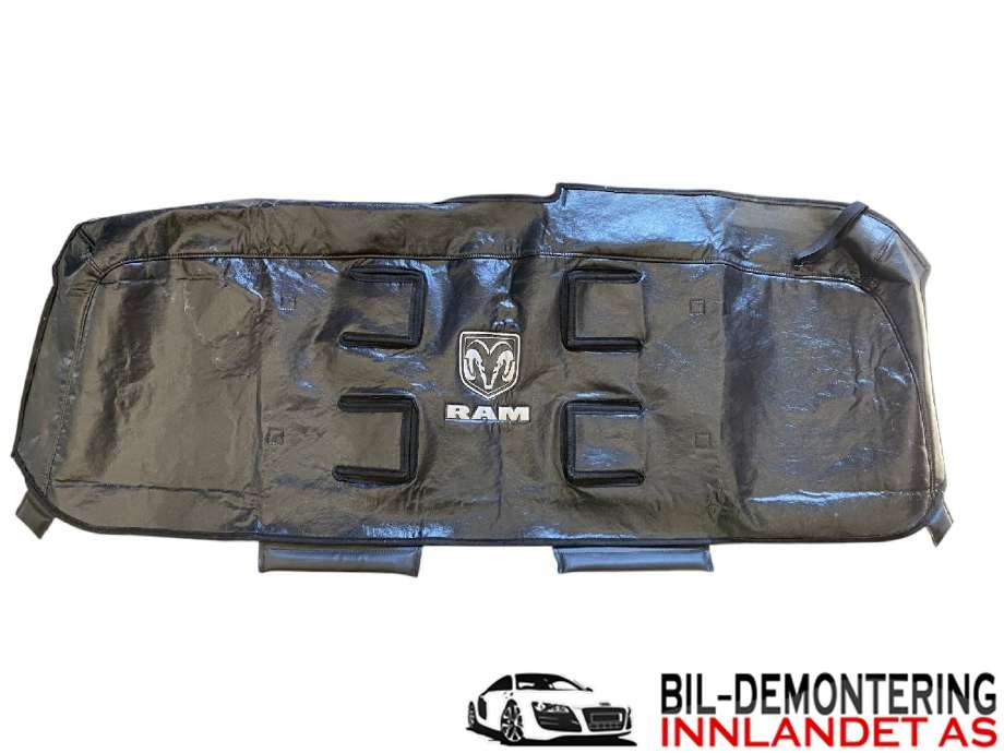 Grill til Dodge RAM, 2009-2018 (Type IV)  (DODGE|)