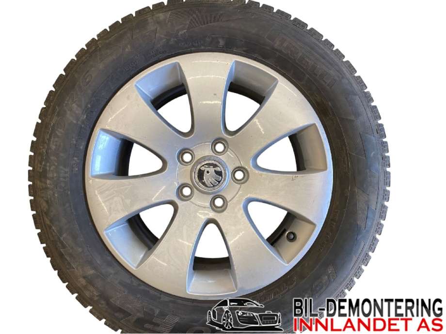 Felgsett aluminium til Škoda Yeti 2014-2017 (Fase 2) (SKODA|7JX16H2 ET 45|215/60R16|)